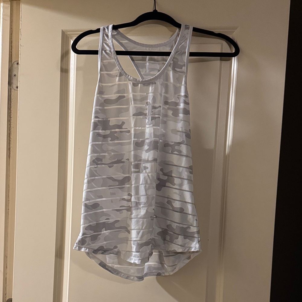 ZYIA White and Gray Camouflage Tank Top